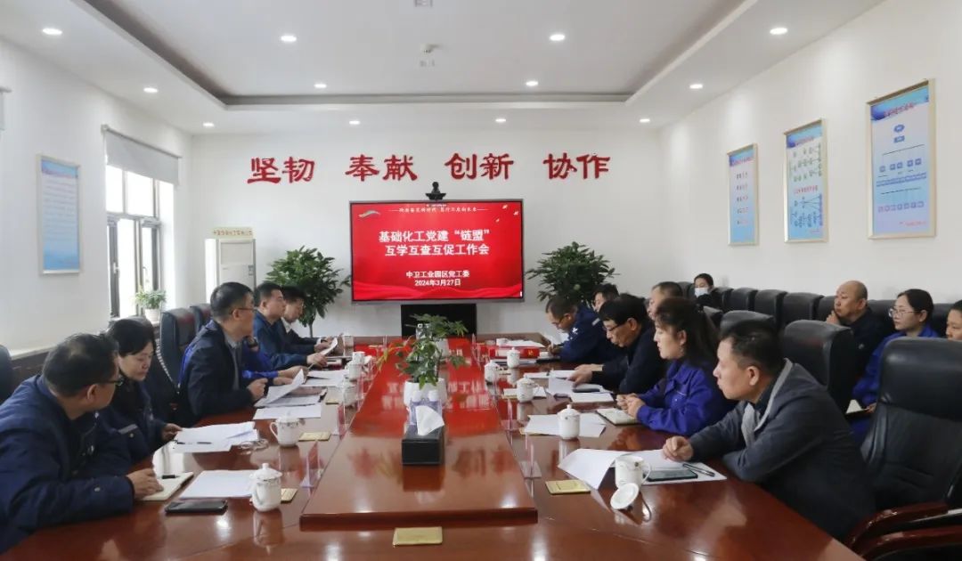 1712556121227801.jpg efc77ed694832e0ee4784746d57aeb38.jpg