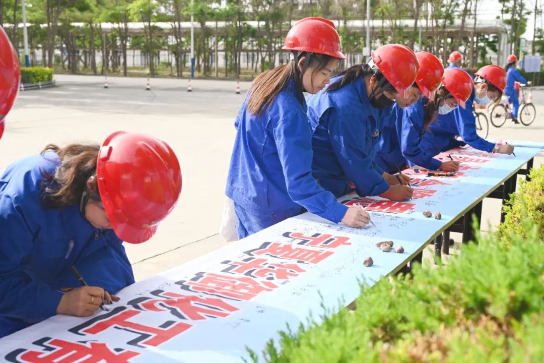 1754968619819297.jpg 2.jpg