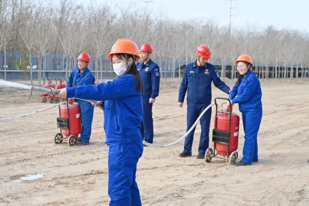 1754969470117188.jpg 44.jpg